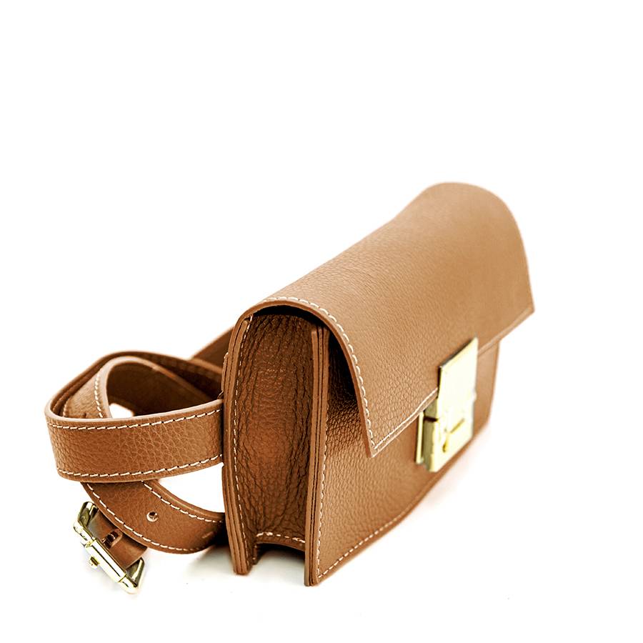 Laura Di Maggio CAROL – marsupio cuoio con chiusura oro Presa