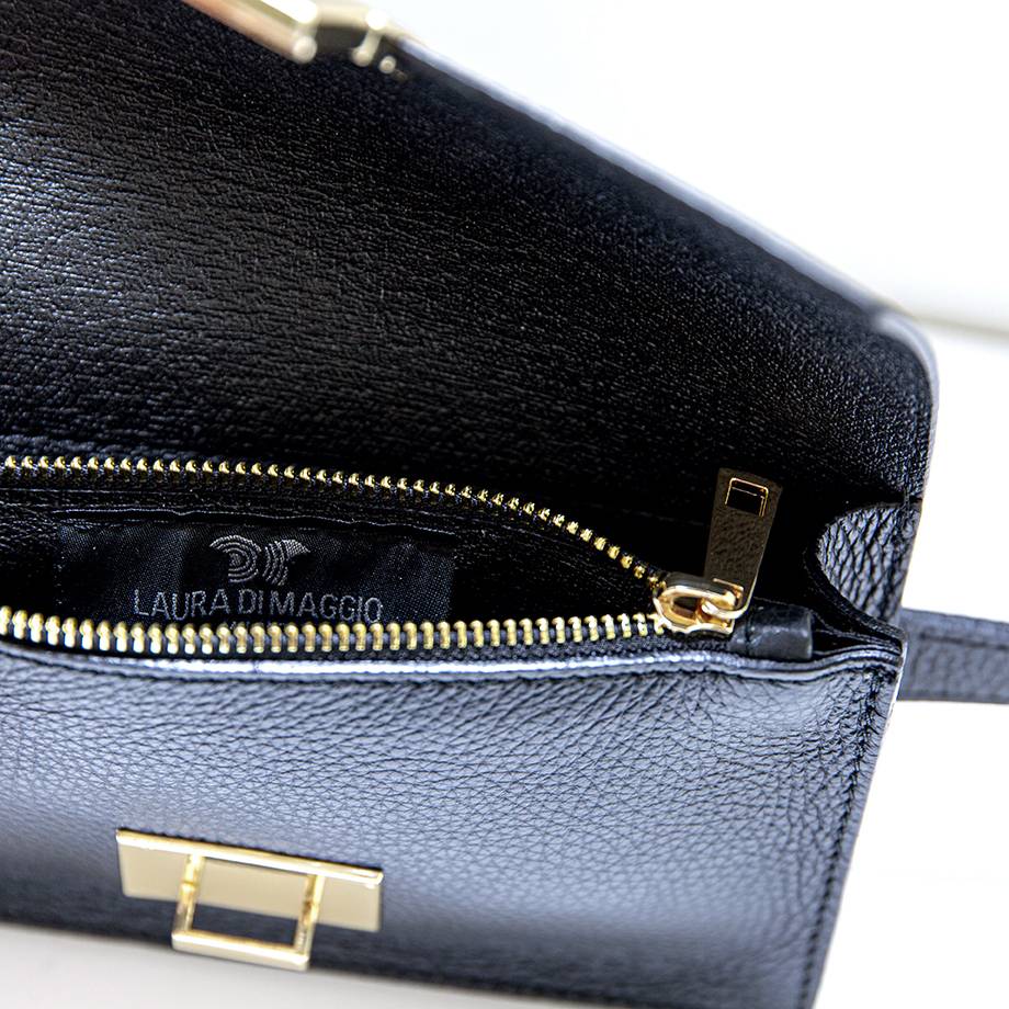 Laura Di Maggio CAROL – marsupio nero con chiusura oro Offerta