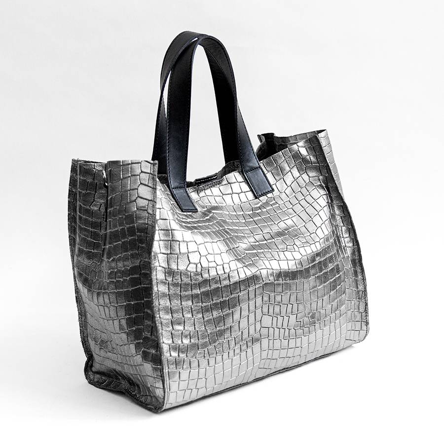 Laura Di Maggio DIAMANTE – shopping in pelle stampa cocco laminata canna fucile In Vendita