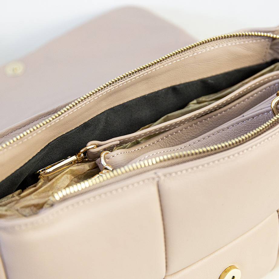 Laura Di Maggio DOLCE – Borsa in nappa trapuntata cipria Spedizione Gratuita
