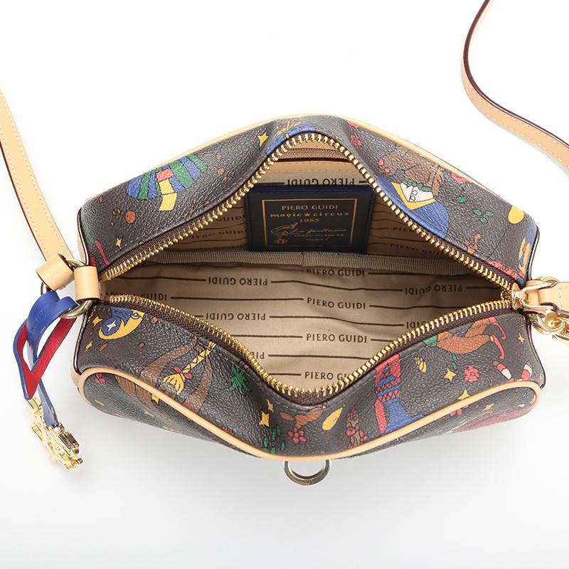 Piero Guidi PIERO GUIDI SLING BAG "Diana"/ TRACOLLINA Acquista Ora