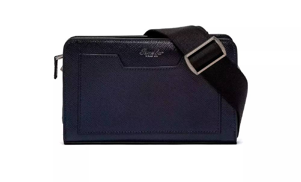 Pineider Odette Crossbody in Mini Franzi Presa