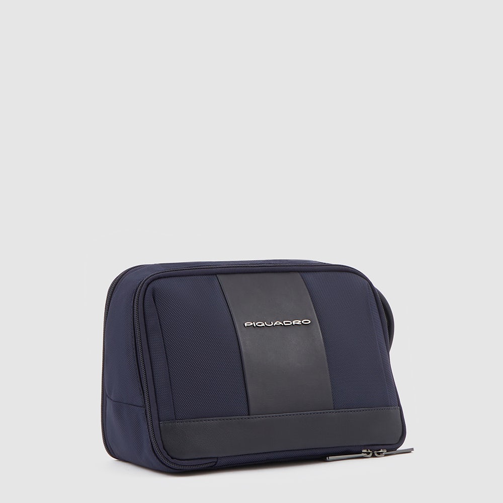 Piquadro Hanging toiletry bag, expandable 50% di sconto con spedizione gratuita