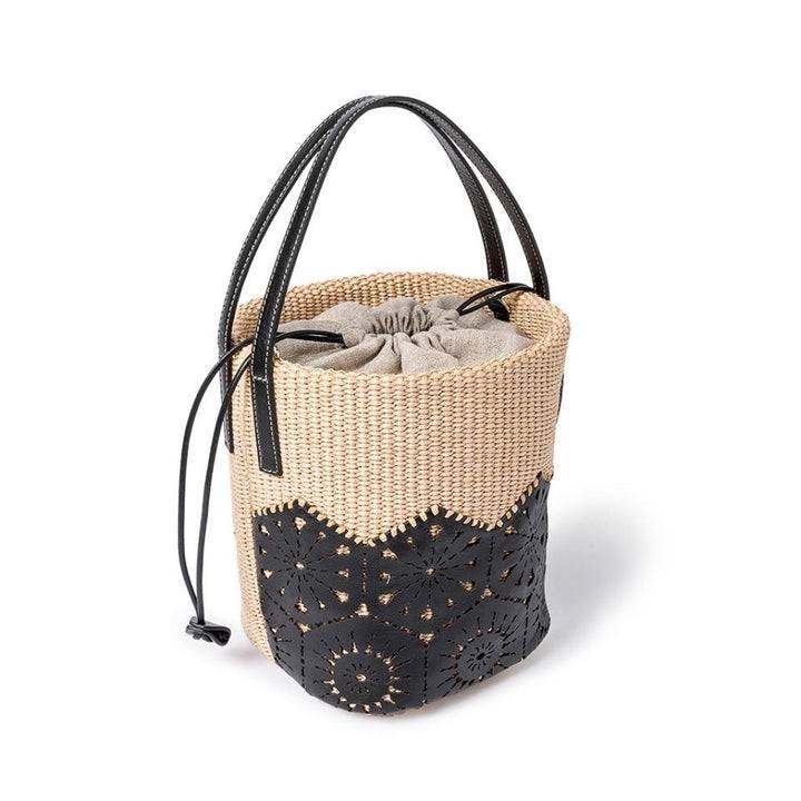 Roberta Gandolfi Giulia Bucket in rafia e pelle il pannello tagliato al laser è interamente cucito a mano con tracolla staccabile Presa