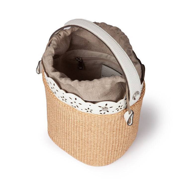 Roberta Gandolfi Diletta Bucket in rafia con balza in pelle laserata con tracolla staccabile Offerta