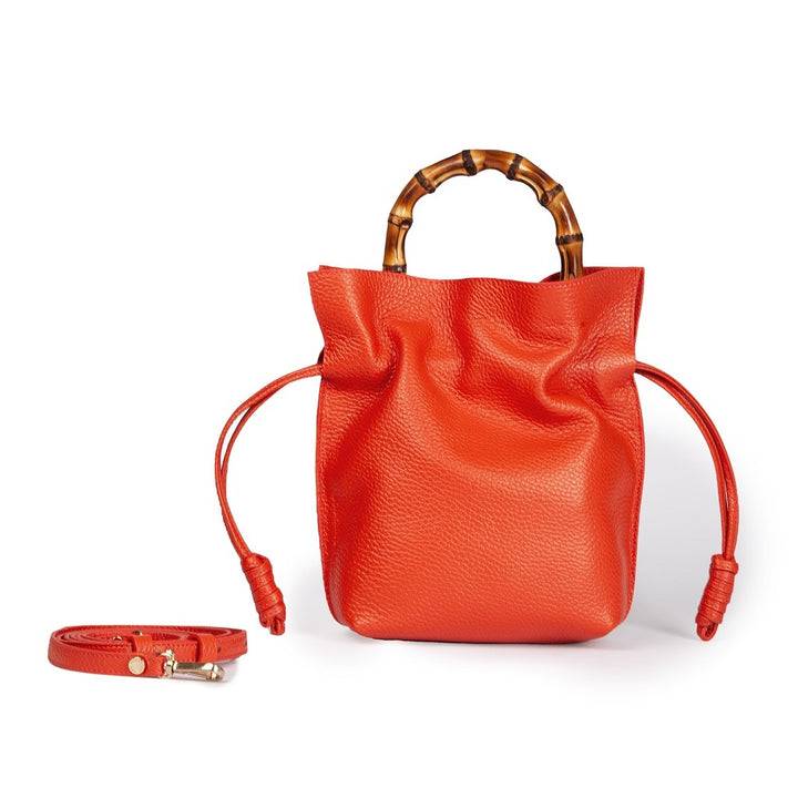 Roberta Gandolfi Silvana small borsa a mano in pelle martellata con manico in vero legno di bambù e tracolla staccabile e regolabile