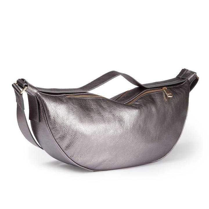 Roberta Gandolfi Micol Banana cross body in vitello martellato metal con tracolla regolabile I Più Venduti