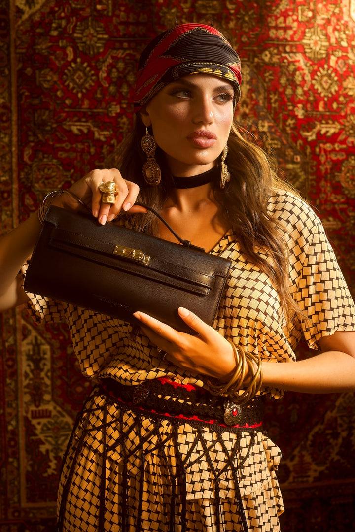 Roberta Gandolfi Jade cluch borsa in pelle con chiusura manico retrattile e tracolla staccabile e regolabile Promozione