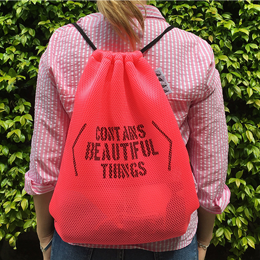 Sbam Design Zainetto in tessuto rosa “Contains Beautiful Things” Economico