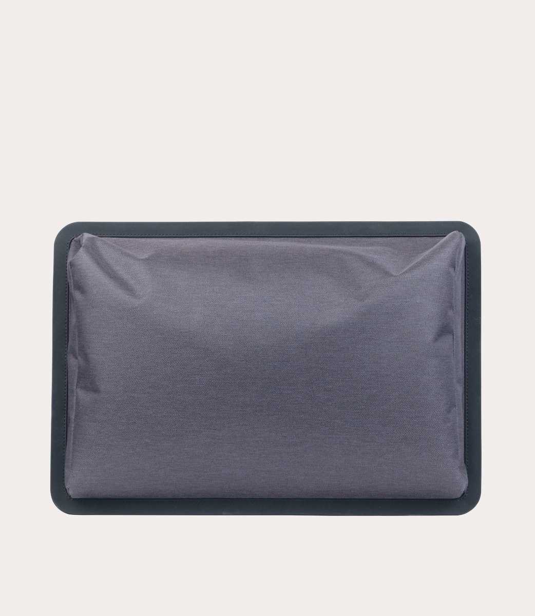 Tucano Cuscino per laptop con base antiscivolo misura small Saldi