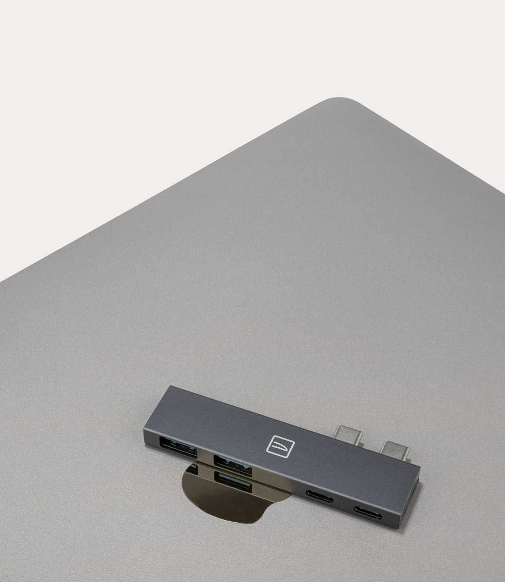 Tucano Hub type-C 4-in-1 con USB 3.0 + USB-C PD per MacBook Pro/Air Nuova