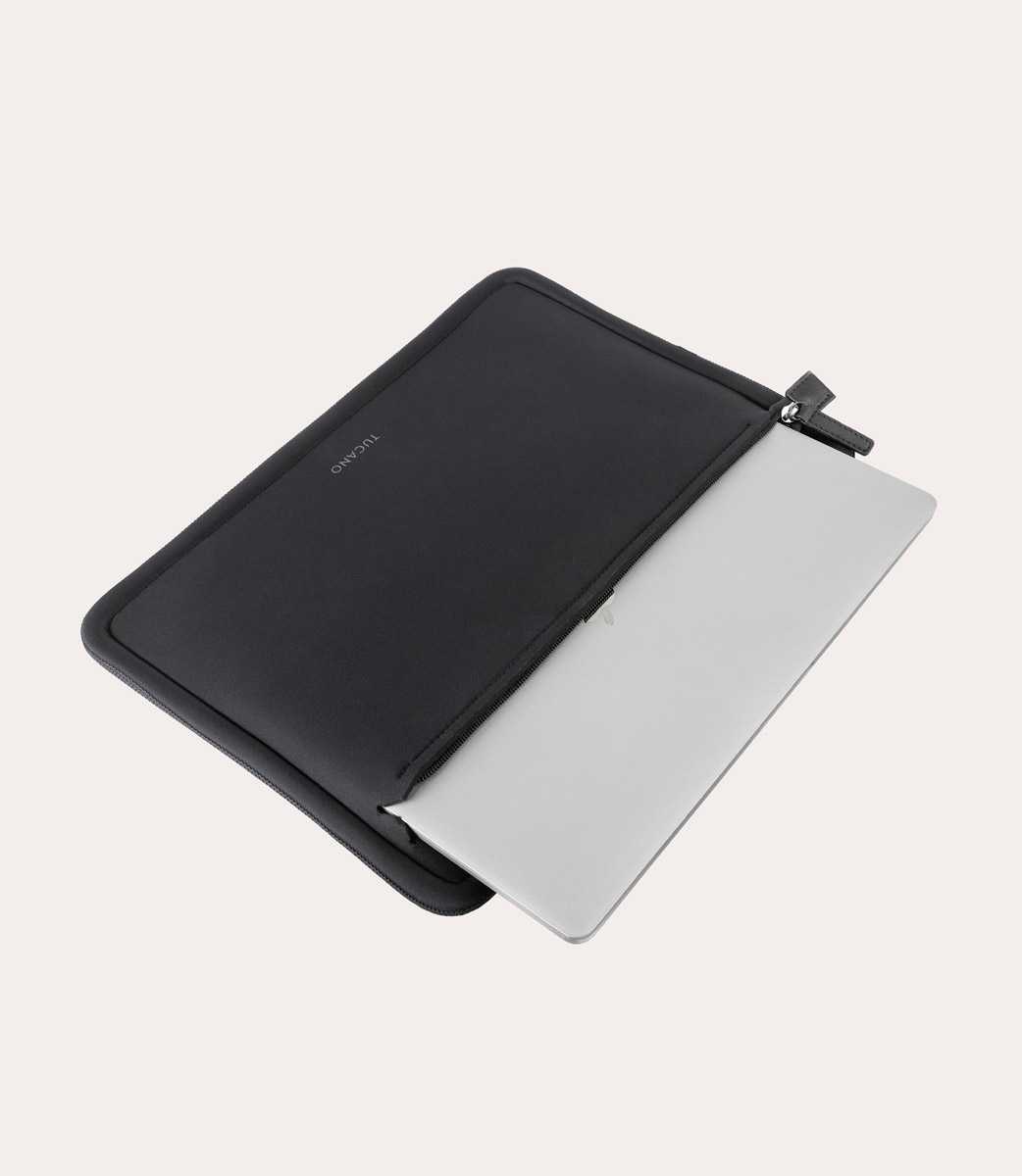 Tucano Second Skin per MacBook Pro 14" Vendita Economica