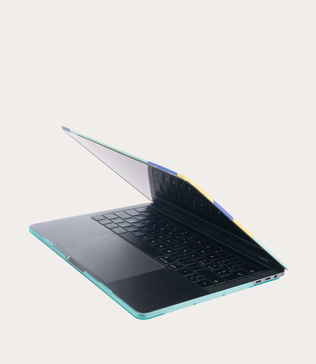 Tucano Guscio Protettivo per MacBook Pro 13" Promozione Limitata
