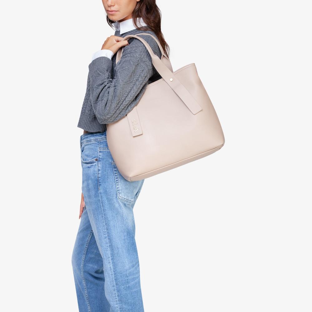V73 Shopping AGATHA Hotsell