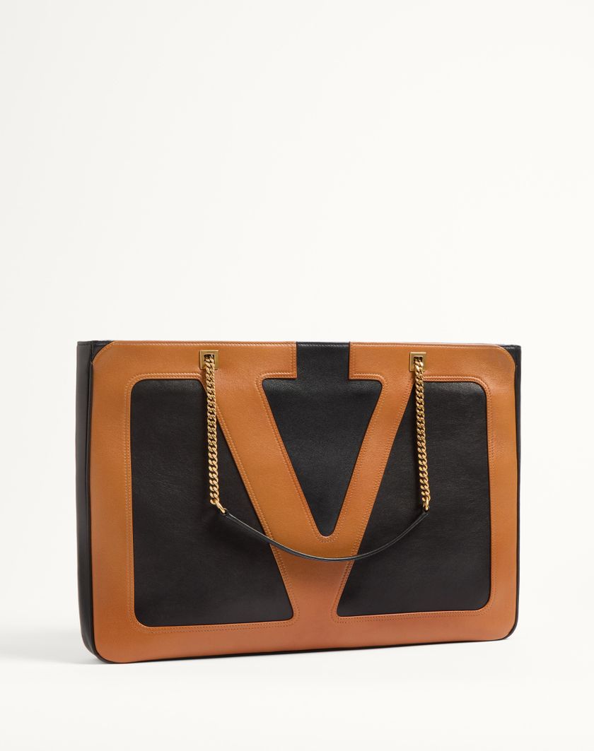 Valentino Handbags Borsa Shopping Grande Valentino Garavani Viva Superstar In Nappa per Uomo in Nero/spezia | Valentino IT Saldi Di Fabbrica