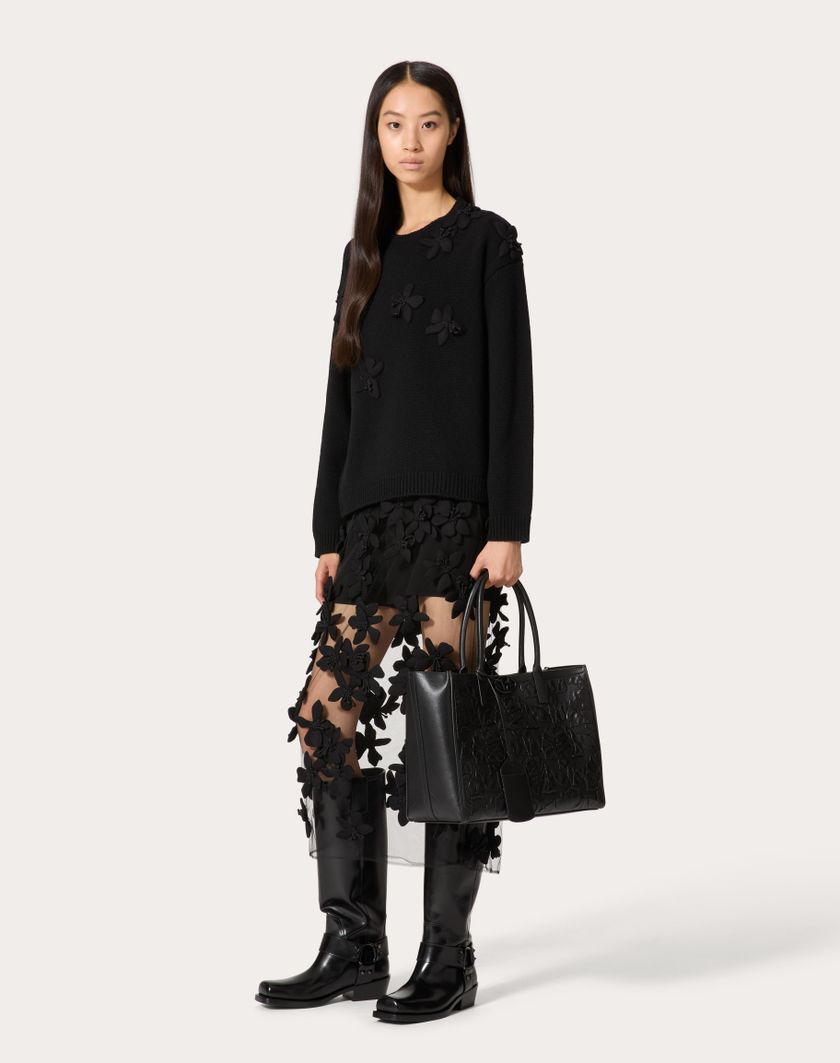 Valentino Handbags Borsa Shopping Media Vlogo Locker Tote In Pelle Con Rose Ricamate per Donna in Nero | Valentino IT Negozi Online