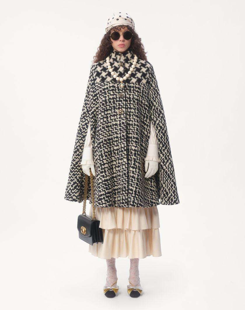 Valentino Handbags Gonna In Shantung per Donna in Crema | Valentino IT Acquista Ora