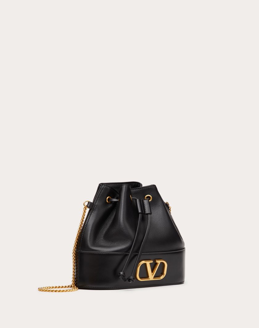 Valentino Handbags Mini Secchiello Con Catena Vlogo Signature In Nappa per Donna in Light Ivory | Valentino IT Pezzi Unici