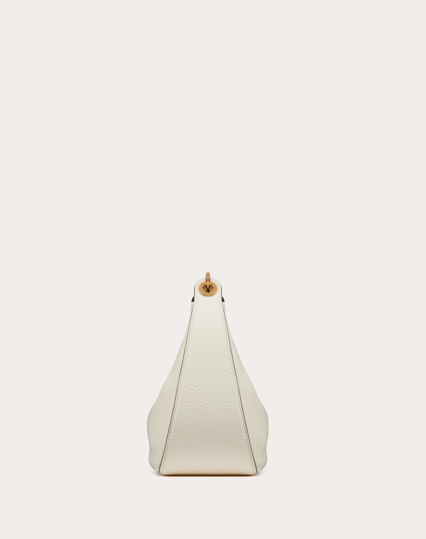 Valentino Handbags Hobo Piccola Vlogo Moon Bag In Vitello Granato Con Catena per Donna in Avorio | Valentino IT Acquista Ora