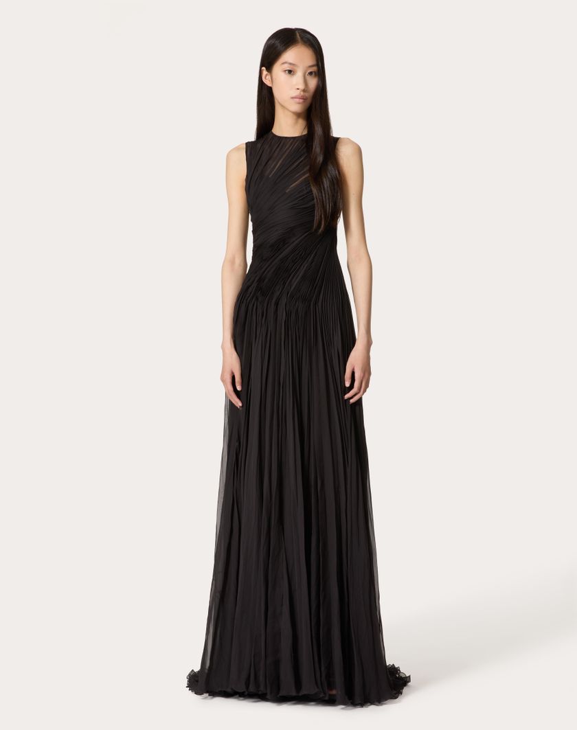 Valentino Handbags Gown In Chiffon per Donna in Nero | Valentino IT Sottocosto
