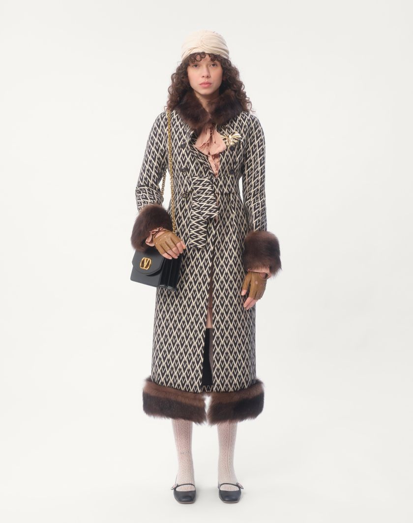 Valentino Handbags Cappotto In Jacquard Toute La V per Donna in Nero/avorio | Valentino IT Hotsell