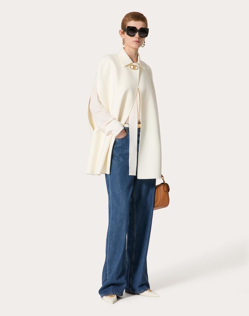 Valentino Handbags Cappa In Compact Drap per Donna in Avorio | Valentino IT 2025